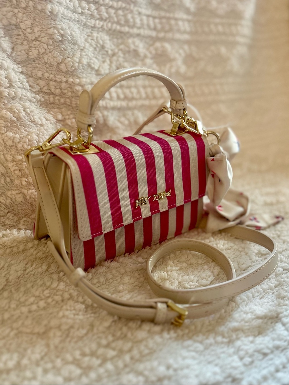 XOJULES Betsey Johnson Jules Striped Crossbody w Beach Ball Scarf Pink & White